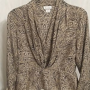 Like New Nicola Small/Medium Tan Black Design Lon Sleeves Top